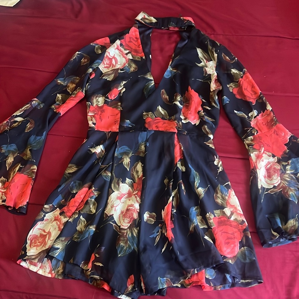 Fashion Nova romper size S